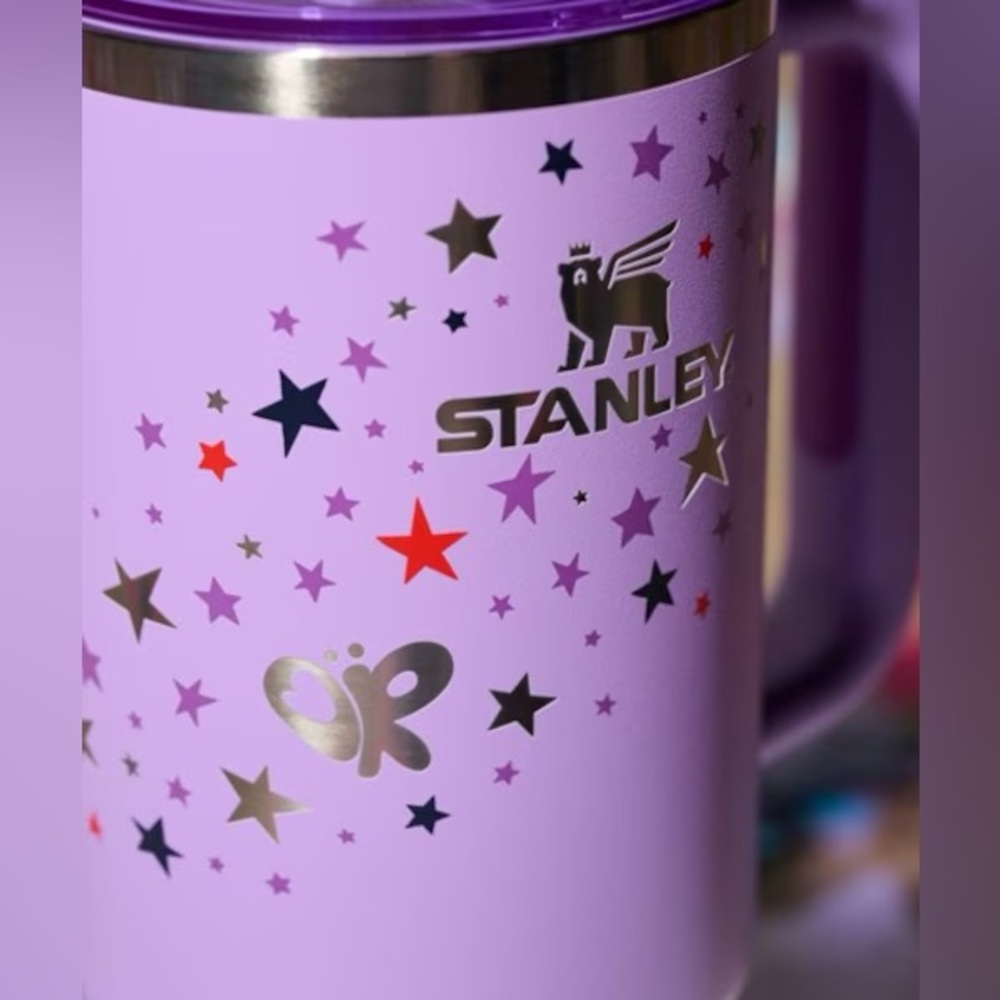 BRAND NEW Stanley x Olivia Rodrigo 40 oz